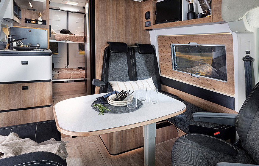 Campervan FAMILY VAN SELECT - Wohnraum
